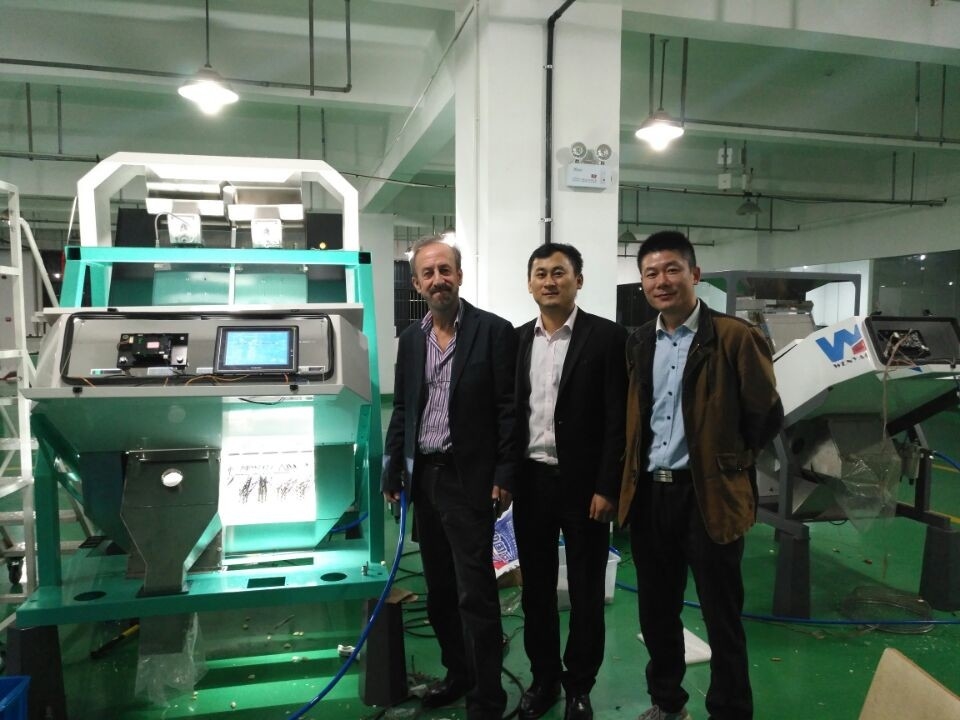 Auto de Wenyao AI que aprende o estojo compacto da máquina de classificação da cor da semente de Coix do sésamo da semente de algodão