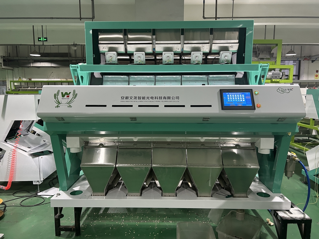 Máquina de triagem de cor de arroz 220V / 50HZ de alta eficiência para triagem precisa de arroz cozido