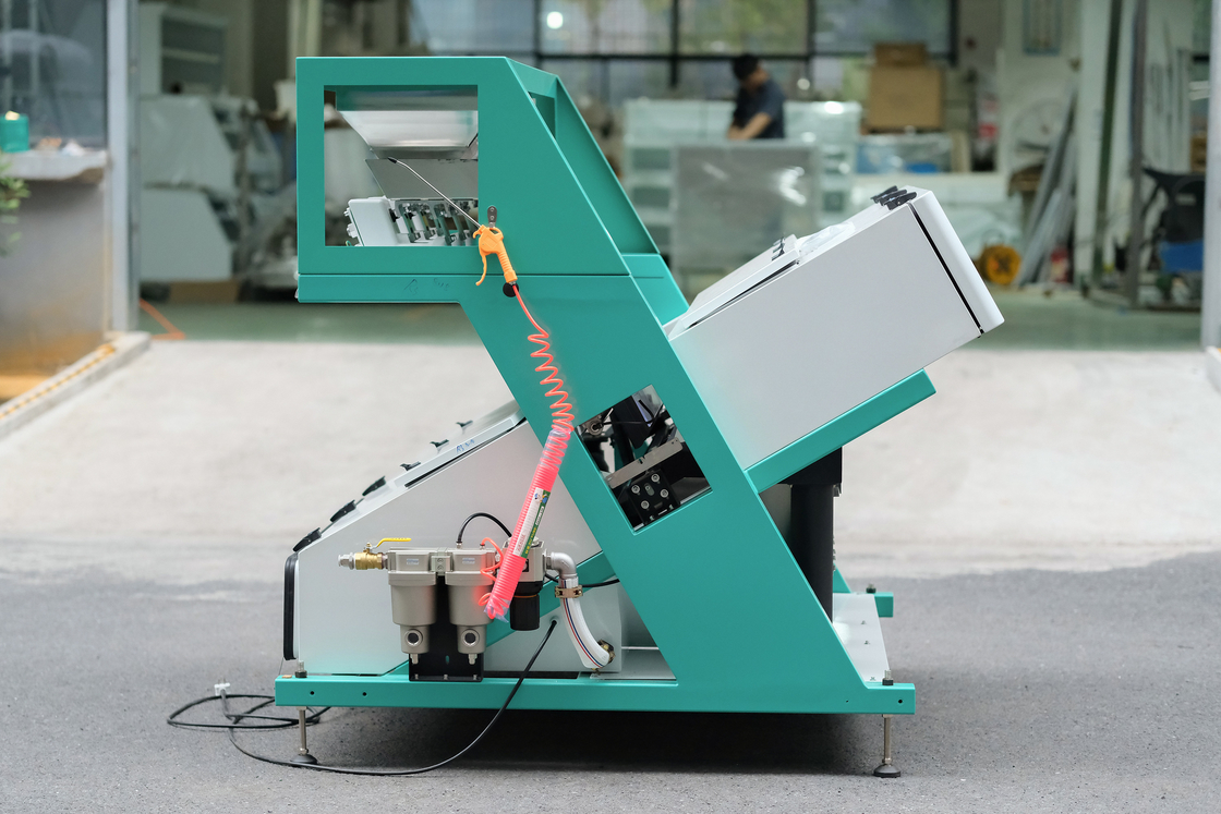 FPGA Chip CCD Peanut Color Sorting Machine (Máquina de classificação de cores de amendoim)
