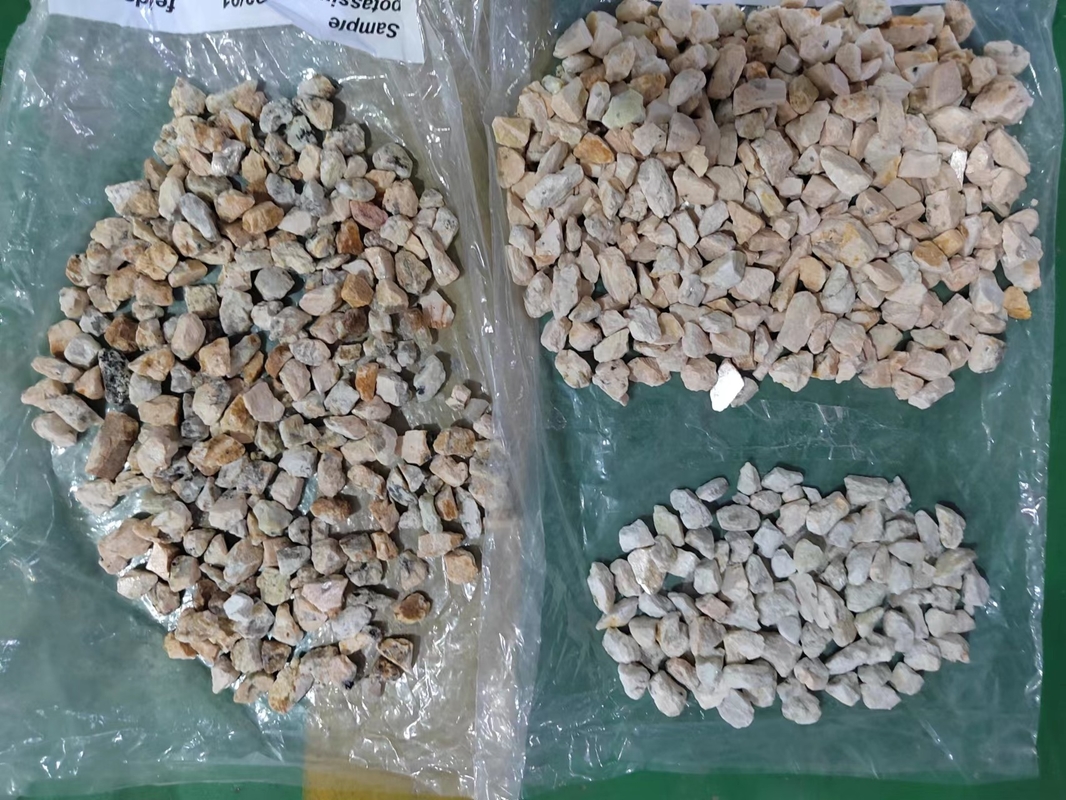 Alta Capacidade Wenyao Dupla camada Cinturão Seco e Molhado Minério de Pedra Máquina de Classificação de Cor Mineral com Ejector SMC 16 Buracos Bico