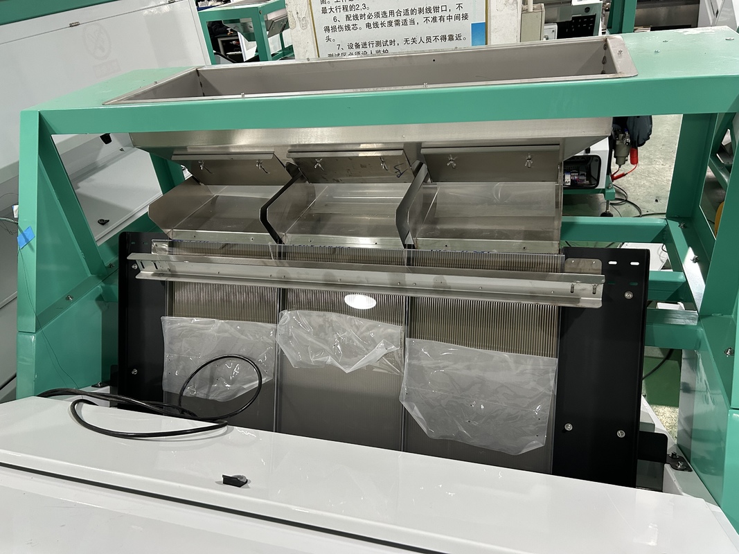 Quinoa Color Sorter Machine For Red And Black Quinoa Color Sorting Equipment