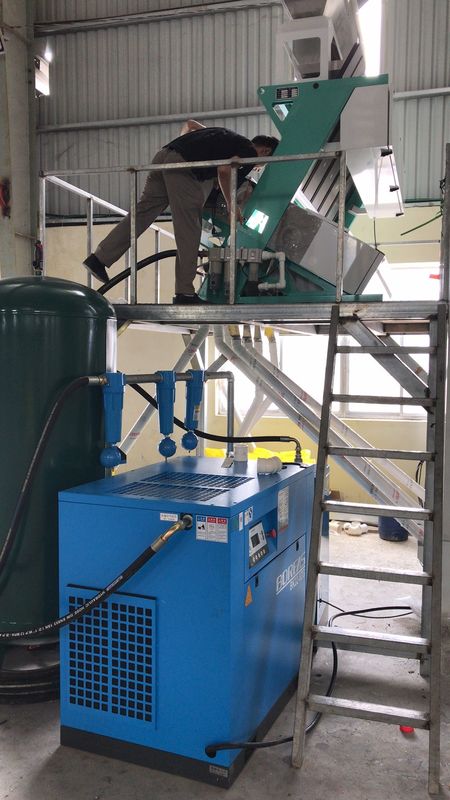Máquina de classificação plástica da cor de 5400 pixéis para a reciclagem do cabo