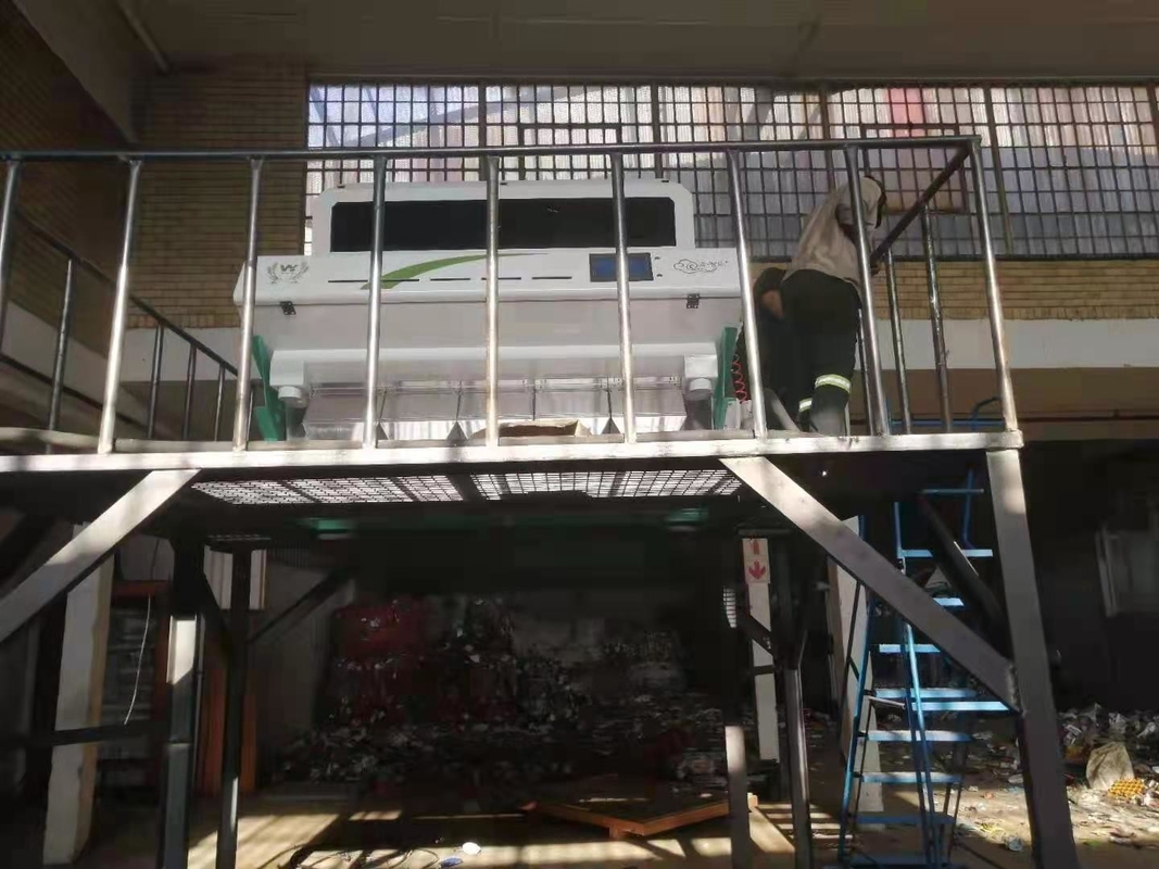 8 rampas 512 canalizam o classificador da grão de aveia do Quinoa para removem a cor vermelha branca