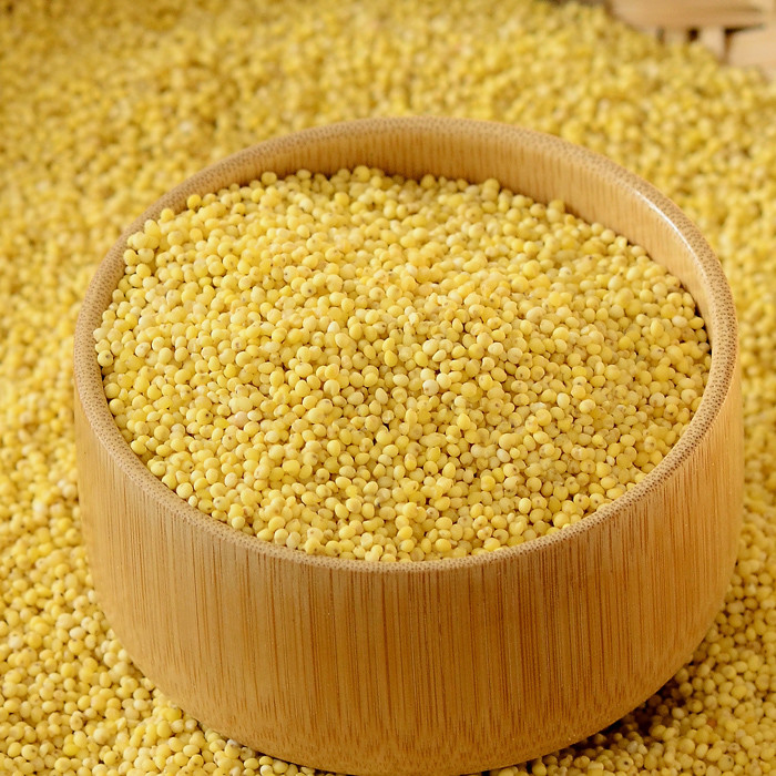 Classificador orgânico automático inteligente da cor do arroz de 7 canais 80 toneladas pela máquina de classificação da cor do dia