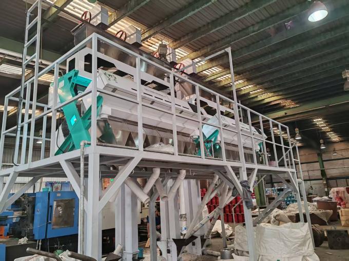 Máquina de classificação de cores de flocos de plástico preto CCD inteligente Codificador de cores Máquina de separação de cores de alta eficiência para PVC PET 22